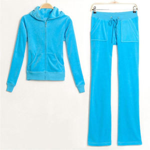 Ensemble de survêtement décontracté pour femme, idéal pour l'hiver, en velours écologique vintage, à capuche, manches longues, motif écossais, avec poches latérales et taille élastique - Product Image 4