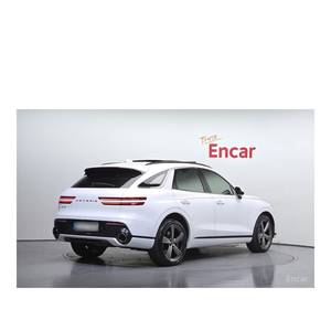 Genesis GV70 2.5T 2024, Gasolina, 2WD, Volante a la Izquierda, Caja de Cambios Automática, Asientos de Cuero, Cámara Trasera, Estándar de Emisiones Euro V, 28,107 km - Product Image 2