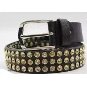 Cinturón de Cuero Unisex Personalizado con Diseño de Cuentas Coloridas, Hebilla de Calavera, Ecológico, Impermeable, Transpirable, Estilo Artesanal - Product Image 3