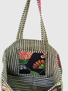 Sac fourre-tout en toile brodée bohème avec motif floral, sac de shopping pour femmes, toutes saisons, fermeture ouverte - Product Image 4