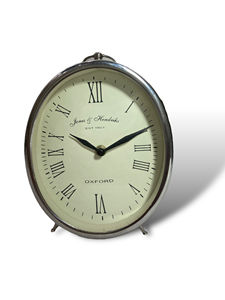 Horloge de table moderne au design élégant pour le bureau - Product Image 3