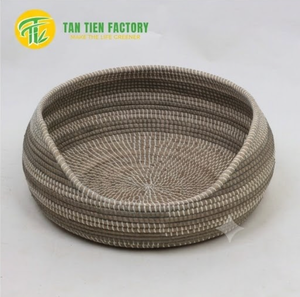 TAN TIEN FACTORY Lit pour animaux de compagnie en rotin en forme de chat, rond, écologique, fait main en feuille de palmier, style moderne, pour usage intérieur avec accessoires - Product Image 3