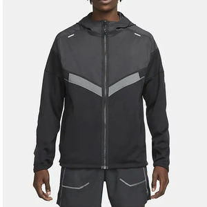 Veste de sport coupe-vent personnalisée pour homme, imperméable, légère, réfléchissante, à capuche, pour la course à pied, la gym, l'entraînement en plein air - Product Image 1