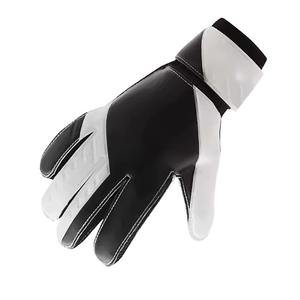 Gants de gardien de but pour les entraînements quotidiens avec rembourrage épais sur la paume, sangle de maintien des doigts, ajustement parfait et maniabilité stable lors des tirs rapides. - Product Image 5