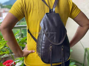 Nuevo estilo Vintage Brown Crunch Mochila de cuero Mochila de viaje Bolsa de viaje de gran capacidad de cuero de oficina - Product Image 3