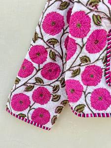 Indian Handmade 100% Cotton Eco-Friendly Quilted Anti-Wrinkle Breathable Quick Dry Digital Printed Front Pocket <b>Covered</b> <b>Button</b> - Product Image 2