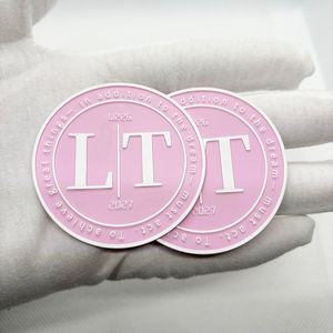 Patchs en caoutchouc/PVC 3D gaufrés personnalisés et imperméables avec support thermocollant pour vêtements, sacs, chaussures et décoration intérieure - Product Image 4