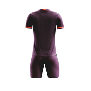 Ensemble d'uniformes de football personnalisables 2026 à prix de gros - 100 % coton, séchage rapide, unisexe, pour adultes, toutes saisons - Product Image 4