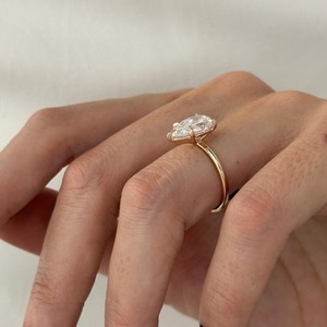 New Design Pear Cut Lab Grown Diamond Solitaire <b>Ring</b> Dainty Engagement Wedding Gold 14k/18k <b>Thin</b> Band - Product Image 3