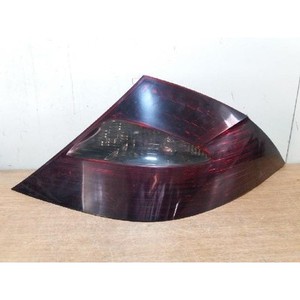Luz Trasera Derecha Usada CLS A2198200264 - Product Image 1