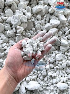 HIGH PURITY QUICKLIME LUMP FOR EFFICIENT WATER TREATMENT WITH SIZE GRANULAR 0-2.5CM LUMP 1-8CM TECHMICOM QUICKLIME - Product Image 6