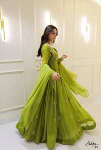 Vestido Largo Moderno con Dupatta de Georgette y Bordado de Lentejuelas para Mujer, Ideal para Fiestas y Eventos - Product Image 6