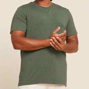 Camiseta de Manga Corta para Hombre de Alta Calidad con Logotipo Personalizado – Camiseta de Cuello Redondo de Algodón de Alta Calidad para un Estilo Casual Urbano - Product Image 3