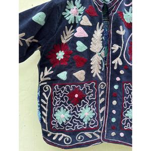 Chaqueta Bomber de Terciopelo Bordada a Mano, Corta, Ecológica, con Estampado Floral, Cuello Mao, Manga Larga, para Otoño, Invierno y Primavera, de Algodón - Product Image 5