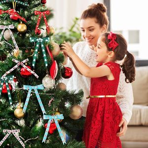 ริบบิ้นโกรเกรนพิมพ์ลายเทศกาลคริสต์มาส ขนาด 3/8 นิ้ว ยาว 15 หลา สำหรับห่อของขวัญในช่วงเทศกาลวันหยุด - Product Image 4