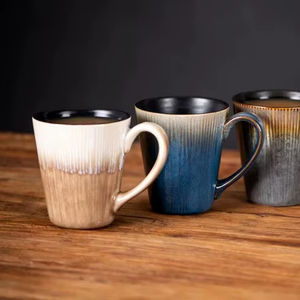 Ensemble de tasses à café en céramique de luxe avec finition émail métallique, texture côtelée, poignée élégante pour un service à la maison ou au café - Product Image 3