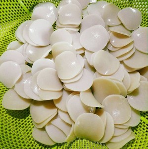 เวียดนามชิปส์กุ้งอบกรอบ คุณภาพพรีเมียมสำหรับส่งออก บรรจุภัณฑ์แบบขายส่ง น้ำหนักตามสั่ง และฉลากสินค้าส่วนตัว - Product Image 1