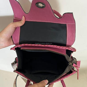 Nuevo Bolso de Mano Mini de Cuero Repujado Hecho a Mano para Mujer, Bolso Cruzado con Diseño Floral, Bolsos Tote de Piel con Pelo - Product Image 6