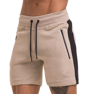 Fabricant professionnel de shorts de sport personnalisés avec impression de logo, haute qualité, légers, décontractés, pour hommes - Product Image 1