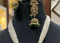 Ensemble collier et boucles d'oreilles en moissanite plaqué or de qualité supérieure classique pour les occasions de mariage et de cadeaux pour femmes - Product Image 2