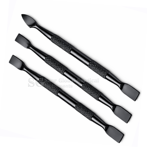 SAAR GLOBAL SURGICAL Pousse-ongles carré double-embout en acier inoxydable de qualité supérieure, réutilisable, construction robuste, bords lisses - Product Image 3