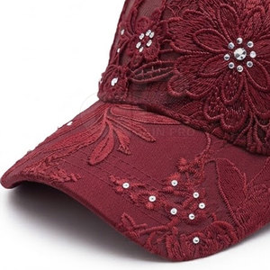Casquette de baseball élégante en dentelle pour femmes, motif floral, confortable et réglable, pour les voyages, la plage et le quotidien - Product Image 3
