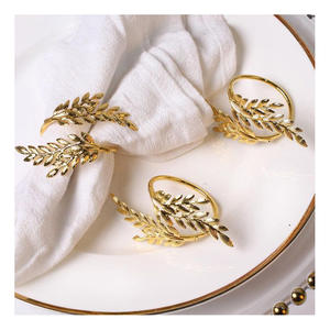 Anillos de Servilleta Decorativos de Metal de Lujo con Diseño Moderno para Mesas Festivas y de Banquete - Product Image 3