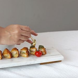 Wholesale Luxury White Marble Serving Tray Bulk Hotel Platter with Elegant Brass Inlay and Minimalist Gold Metal Footed <b>Stand</b> - Product Image 2
