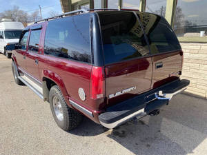 GMC Suburban K2500 Modelo Antiguo 1994, Muy Vendido, Título Limpio, Listo para Enviar - Product Image 4
