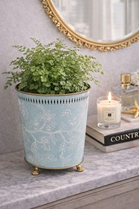 Poubelle en métal bleu à imprimé floral, idéale pour la salle de bain, la chambre, le bureau, le comptoir de cuisine et la table d'hôtel ou de restaurant - Product Image 2