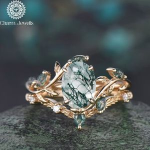 Bague de fiançailles pour femme Charm Jewells en argent plaqué or multi-couches avec moissanite taille coussin, certifiée IGI, sertissage classique à griffes, 3g - Product Image 2