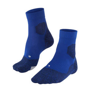 Chaussettes de sport hautement élastiques conçues pour l'entraînement en salle de sport, la course à pied et un confort amélioré lors de la tenue prolongée. - Product Image 1