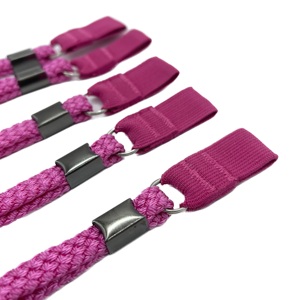 สายจูงสุนัขสีชมพูพร้อมห่วงโลหะและห่วงผ้า ดีไซน์ทนทาน - Product Image 3