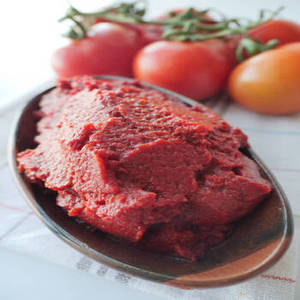 Pasta de Tomate India a Granel con Rico Sabor a Tomate para Fábricas de Salsas, Proveedores de Catering y Redes de Distribución de Alimentos - Product Image 2