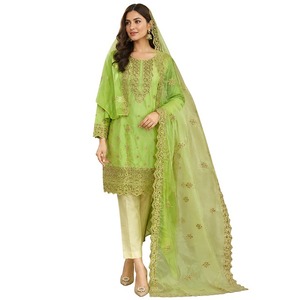 Ensemble de 3 pièces pour femmes, exclusif, brodé, en tissu lawn, coupe classique, toutes saisons, style indien/pakistanaise - Product Image 1