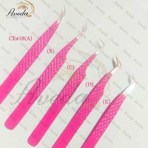 Pince à épiler professionnelle rose pâle pour volume russe, à pointe droite et angle de 90 degrés, revêtement poudré, plaquée or, pour cils - Product Image 3