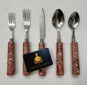 Juego de Cubiertos de Acero Inoxidable de Alta Calidad con Acabado Espejo y Mango de Terrazo, Precio de Fábrica, para Bodas y Utensilios de Cocina - Product Image 5