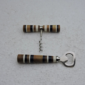 Abridor de botellas de diseño moderno y destornillador de acero inoxidable con mango de resina a un precio mayorista muy bajo. - Product Image 1