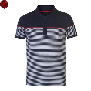 Camiseta de Hombre Hexaplus Industries, Tejido Sólido 100% Algodón, Transpirable, Manga Corta, Casual, Azul Marino con Ribete Blanco y Rojo - Product Image 1