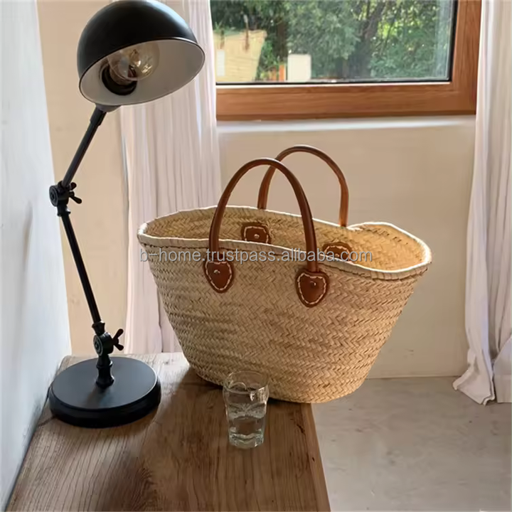 Handmade New Item Rattan Basket Handmade Classic Seagrass Wicker Crafts Shopping Basket Large Beach Bag for Travel Holiday Tote Market Straw Basket Handicraft Colorful creative design rattan
