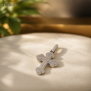 Pendentif croix plaqué or personnalisé, forme ronde brillante, pierres en diamant moissanite, charme unisexe, bijoux - Product Image 4