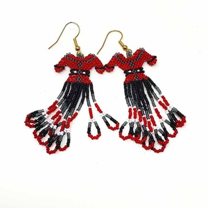 Boucles d'oreilles tendance faites à la main en perles de rocaille, crochetées, broderie multicolore par MD HANDICRAFTS - Product Image 5