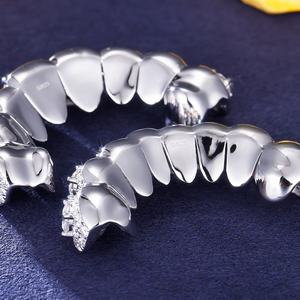 AMBER JEWELS T-783 ชุดกริลล์ซ์เคลือบโรเดียมแท้ 14K ประดับคริสตัลเรขาคณิตและพลอยสังเคราะห์ สำหรับฮิปฮอป ยูนิเซ็กส์ งานแต่งงาน - Product Image 2