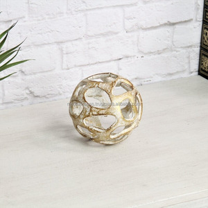 Modern Golden Abstract Monty Figurines Esculturas Decoración de mesa de oficina por MSR OVERSEAS - Product Image 3