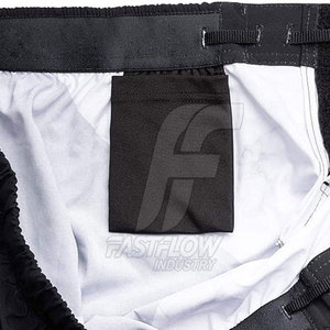 FASTFLOW INDUSTRY Fournisseur direct d'usine Shorts de boxe de haute qualité sur mesure pour hommes en polyester/nylon durables et à séchage rapide - Product Image 4