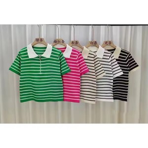 Haut d'été décontracté à manches courtes pour femme, en jersey rayé avec fermeture éclair au col, coupe classique - Product Image 5