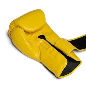 ถุงมือชกมวย MMA และศิลปะการต่อสู้ หนังแท้ สีเหลือง สำหรับฝึกซ้อมและแข่งขัน ทำจากหนังวัวแท้ - Product Image 1