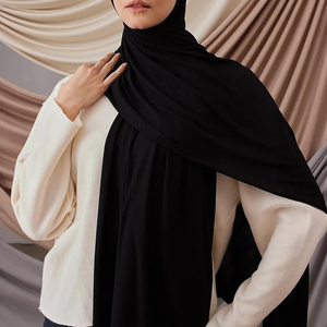 Hijab uni pour femme, doux et extensible, foulard islamique décontracté, vente en gros, automne 2026, recyclable - Product Image 5