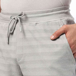 Shorts Bermuda en Coton Gris Écologique pour Homme, Style Urbain, avec Cordon de Serrage à la Taille et Poches Latérales, Tenue Décontractée - Product Image 4