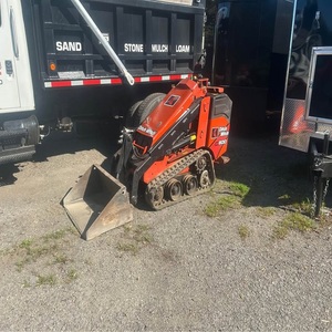 Venta al por mayor de cargadora de orugas diésel Ditch Witch de alta capacidad para excavación, carga, nivelación y transporte de materiales - Product Image 2